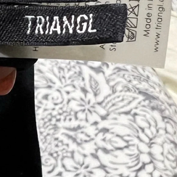 Triangl XL green Bikini with bag - Picture 7 of 9